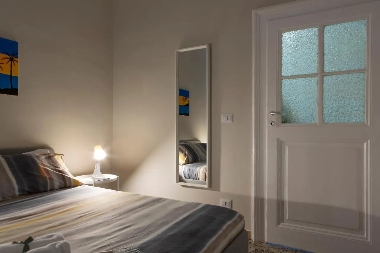 Apartment A Un Passo Dal Colosseo Rome
